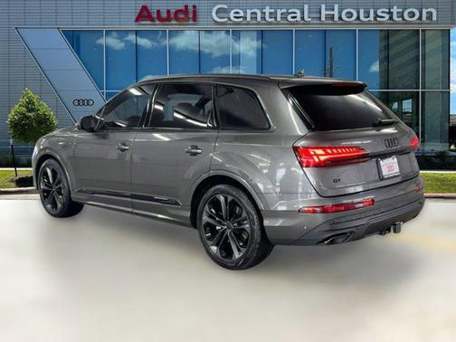 2026 Audi Q7 55 Premium Plus