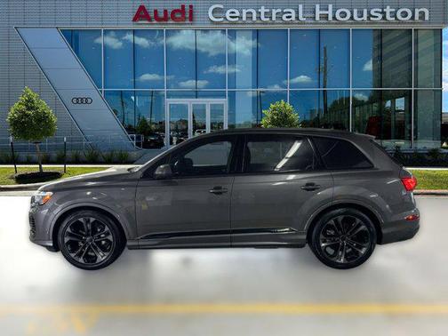 2026 Audi Q7 55 Premium Plus