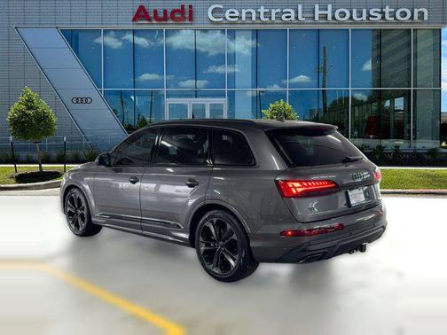 2026 Audi Q7 55 Premium Plus