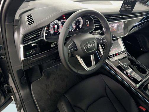 2026 Audi Q7 55 Premium Plus