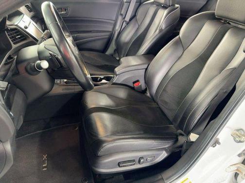 2019 Acura ILX Technology Package