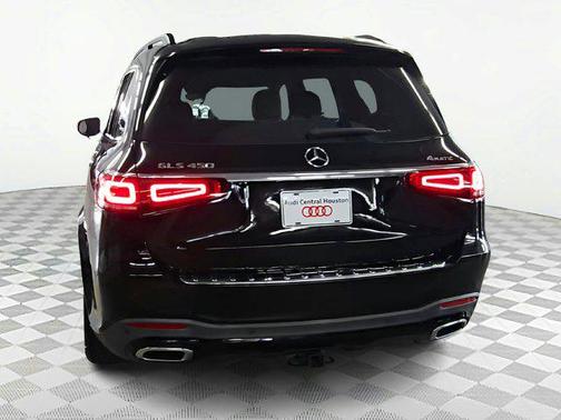 2022 Mercedes-Benz GLS 450 4MATIC