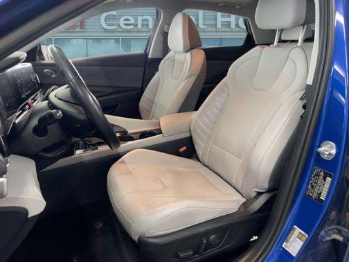 2023 Hyundai ELANTRA HEV Limited