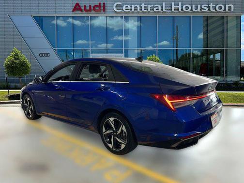 2023 Hyundai ELANTRA HEV Limited