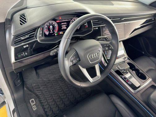 2023 Audi Q8 55 Prestige