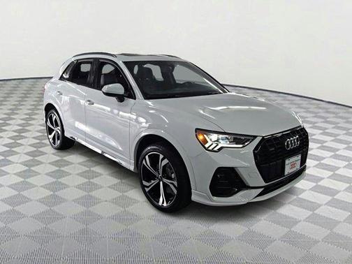 2024 Audi Q3 45 S line Premium Plus