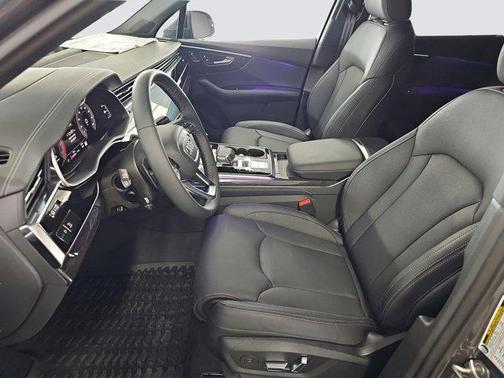2025 Audi Q7 55 Prestige