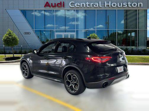 2024 Alfa Romeo Stelvio Ti