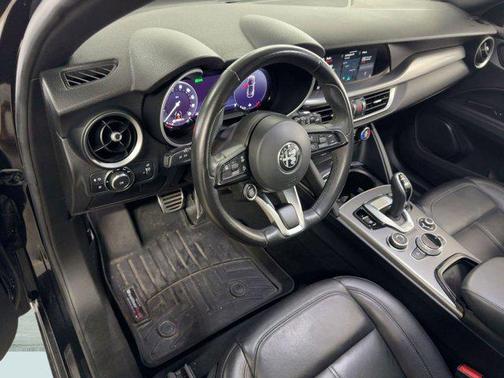 2024 Alfa Romeo Stelvio Ti