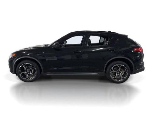 2024 Alfa Romeo Stelvio Ti