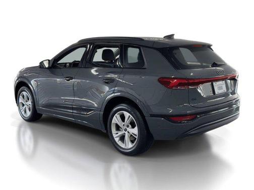 2025 Audi Q6 e-tron Premium