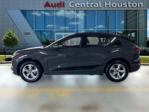 2025 Audi Q6 e-tron Premium