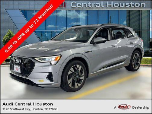 2022 Audi e-tron Premium