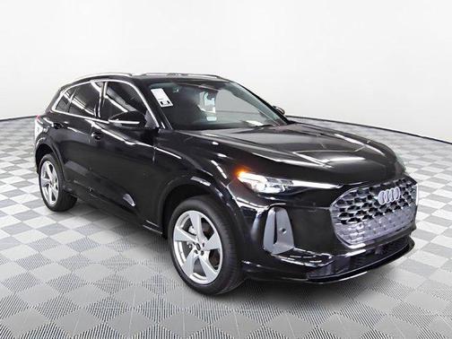2025 Audi Q5 Premium Plus