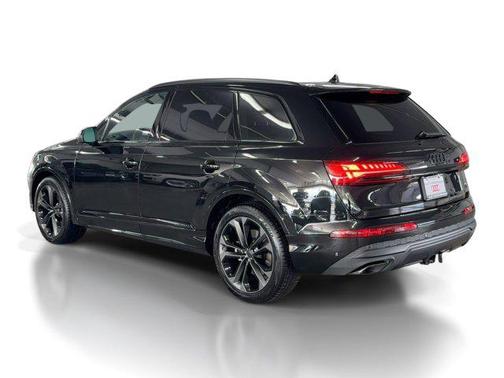 2026 Audi Q7 55 Premium Plus