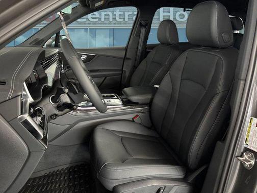 2026 Audi Q7 55 Premium Plus