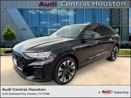 2025 Audi Q8 55 Premium Plus