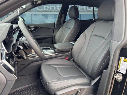 2025 Audi Q8 55 Premium Plus