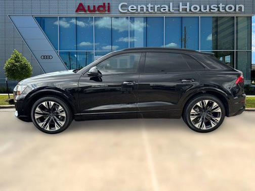 2025 Audi Q8 55 Premium Plus