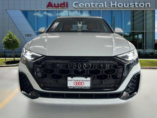 2025 Audi Q8 55 Prestige