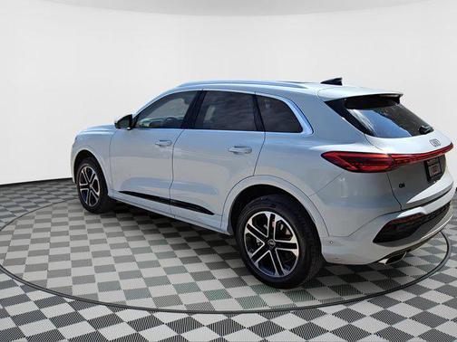 2025 Audi Q5 Premium Plus