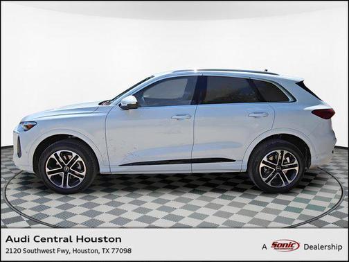 2025 Audi Q5 Premium Plus