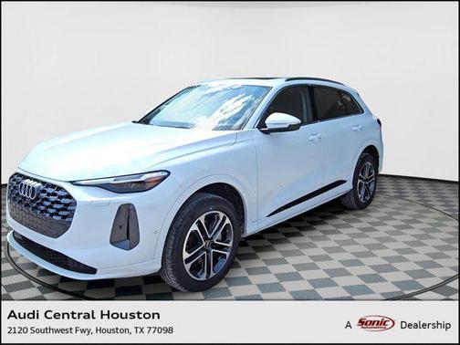 2025 Audi Q5 Premium Plus