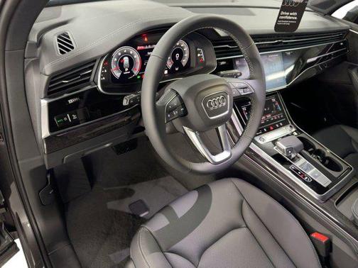 2026 Audi Q7 55 Premium Plus