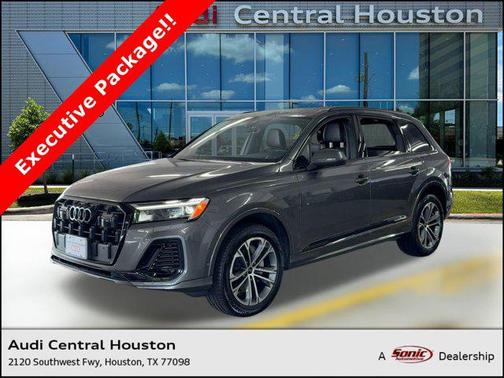 2025 Audi Q7 45 Premium Plus