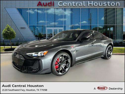 2026 Audi RS e-tron GT quattro