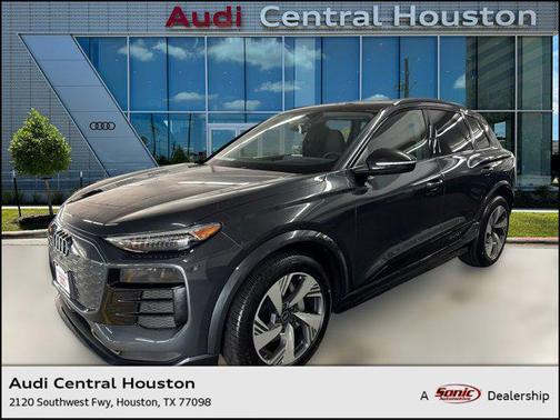 2025 Audi Q6 e-tron Prestige quattro