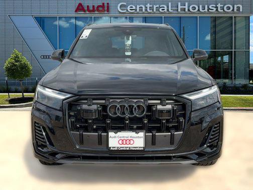 2026 Audi Q7 55 Premium Plus
