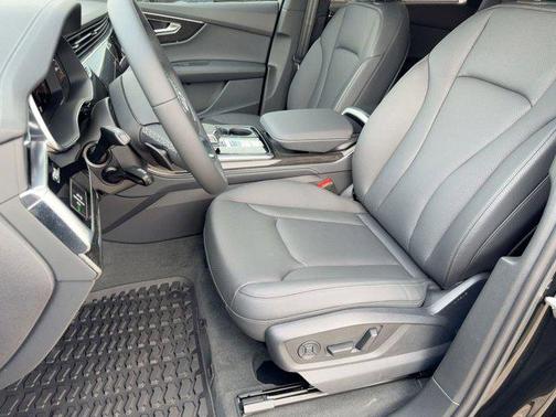 2026 Audi Q7 55 Premium Plus