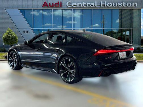 2023 Audi RS 7 4.0T