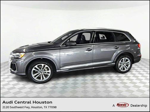 2025 Audi Q7 55 Premium Plus