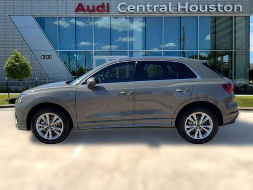 2025 Audi Q3 Premium 45 TFSI S line quattro Tiptronic