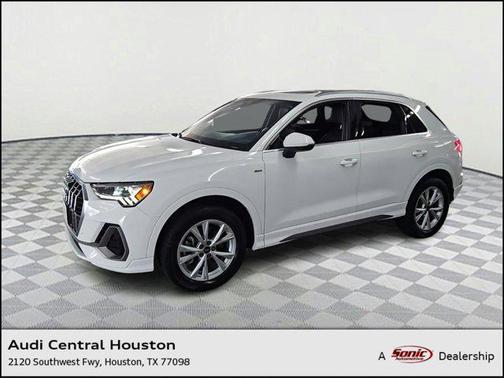 2022 Audi Q3 Premium Plus 45 TFSI S line quattro Tiptronic