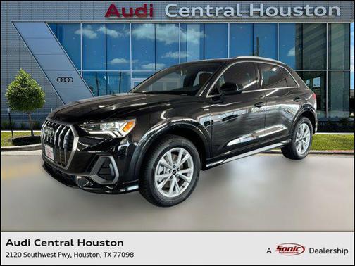 2025 Audi Q3 Premium 45 TFSI S line quattro Tiptronic