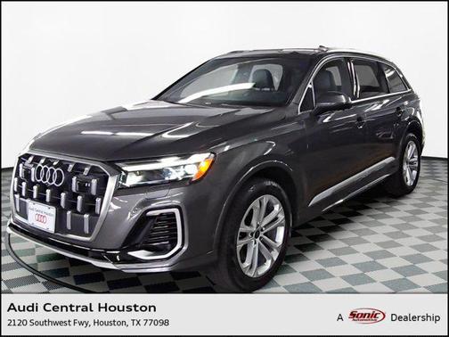 2025 Audi Q7 45 Premium