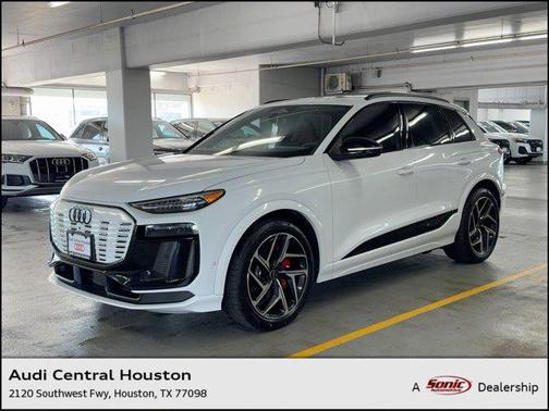 2025 Audi SQ6 e-tron Prestige quattro