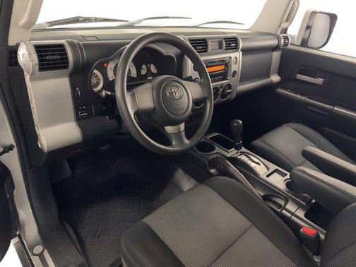 2010 Toyota FJ Cruiser Base