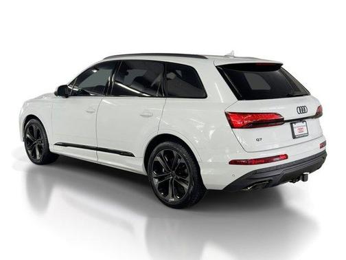 2026 Audi Q7 55 Premium Plus