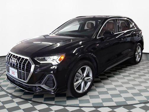 2023 Audi Q3 Premium Plus 45 TFSI S line quattro Tiptronic