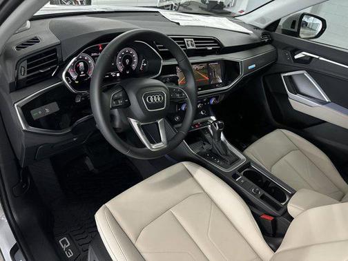 2025 Audi Q3 45 S line Premium Plus