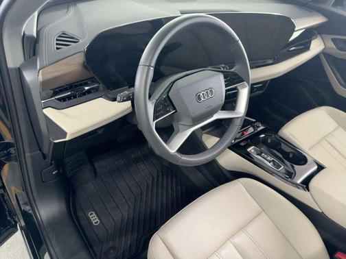 2025 Audi Q6 e-tron Premium