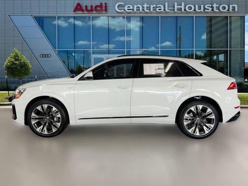 2025 Audi Q8 55 Premium Plus