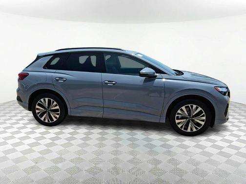 2025 Audi Q4 e-tron Premium 45 RWD