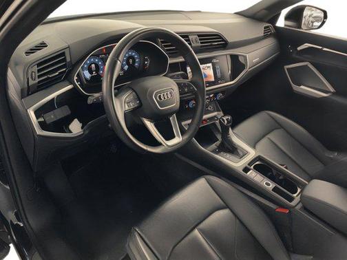 2022 Audi Q3 45 S line Premium