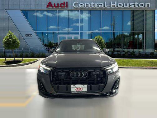 2026 Audi Q7 55 Premium Plus