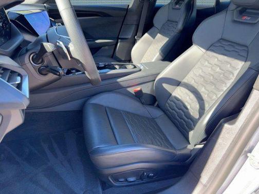 2023 Audi RS e-tron GT quattro